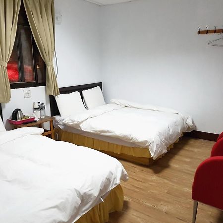 拉拉山周家渡假旅館 Hualing Екстериор снимка